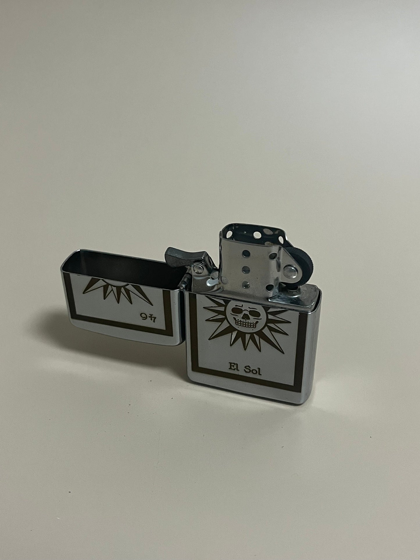 Loteria Edition Lighter "El Sol" Engraved on High Quality Steel Flip Oil Lighter