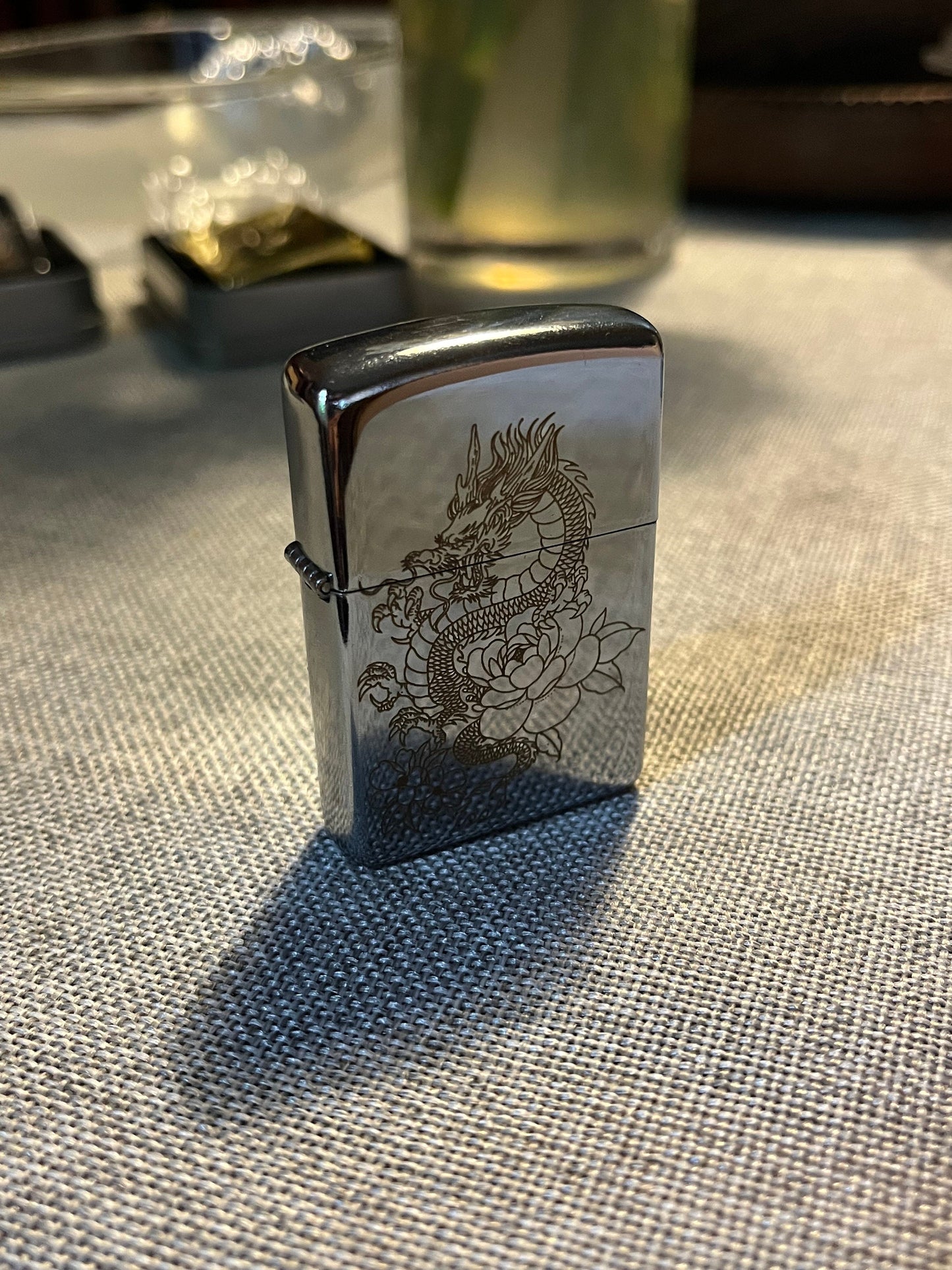 Japanese Dragon & Sword Engraved Lighter Case - Vintage Style Steel Flip Oil Lighter