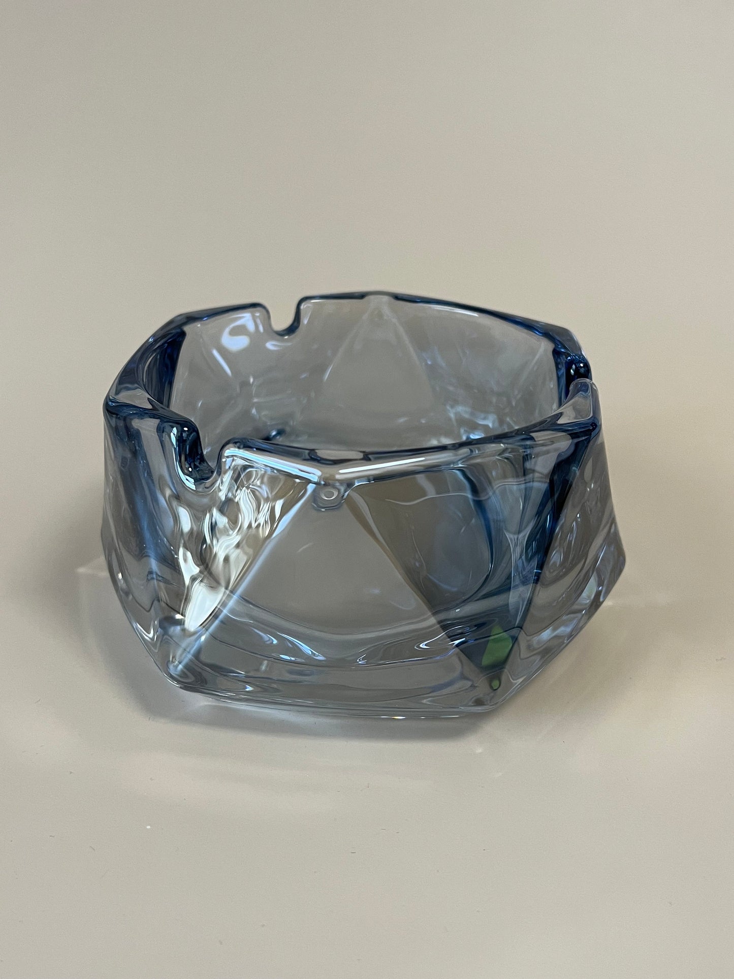 European Style Clear Ocean Blue Ashtray - Beautiful cigar ash tray design