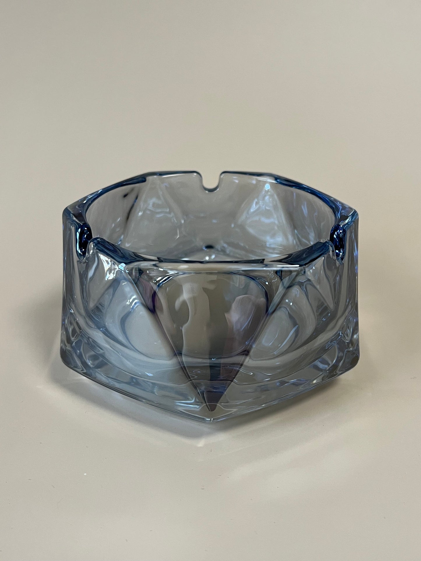 European Style Clear Ocean Blue Ashtray - Beautiful cigar ash tray design